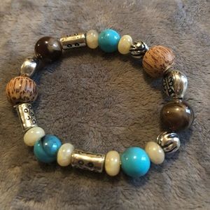 SOLD!!! Stretch bracelet